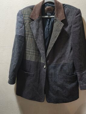 Dentist JL Colebrook Medium Patchwork Wool Blend Blazer in Brown and Gray